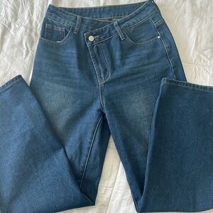 DENIM HIGH WAIST POCKET WIDE LEG JEANS